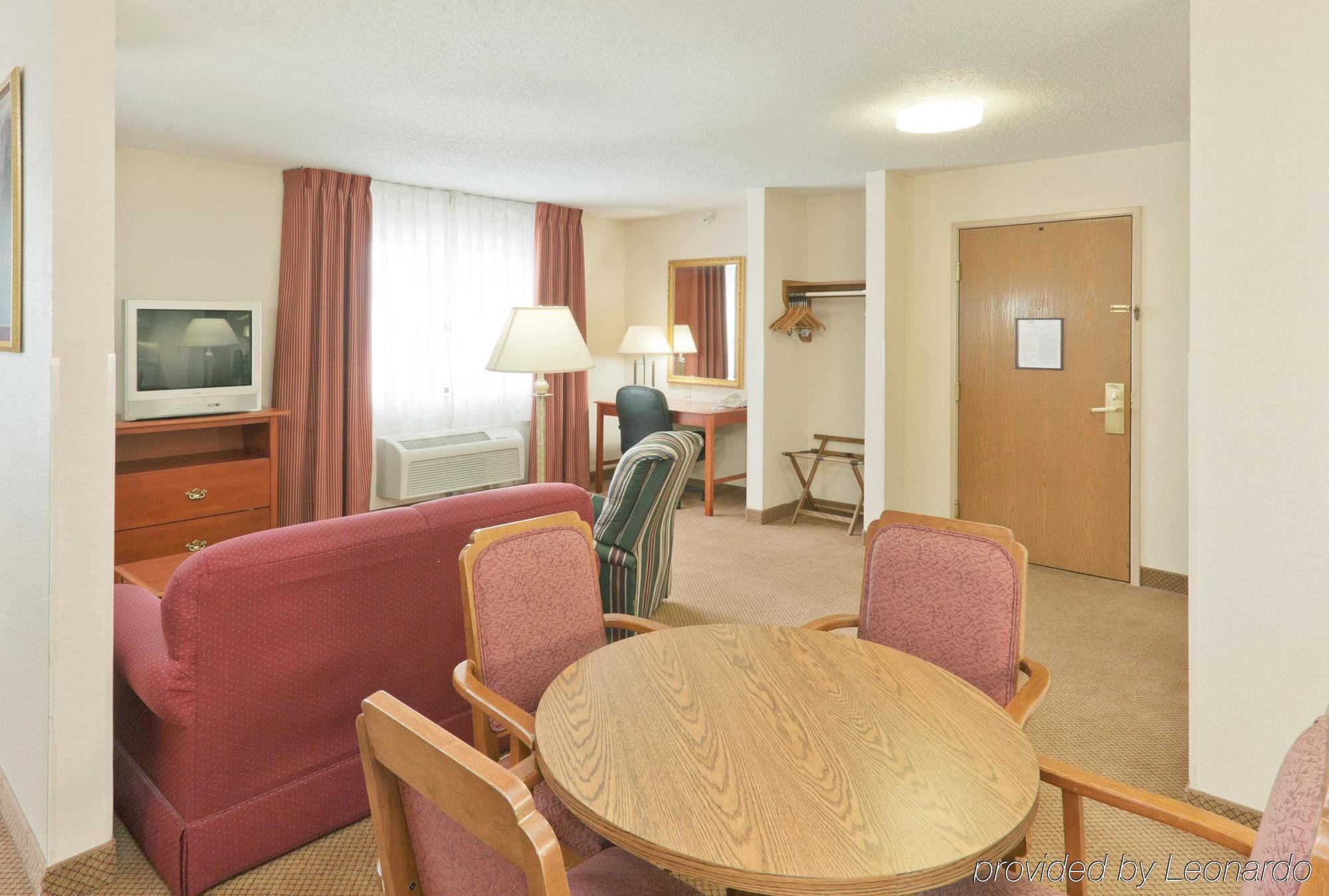 Holiday Inn Express Adrian By Ihg Стая снимка